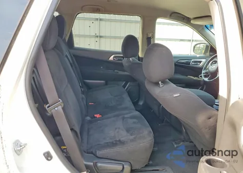 2016 Nissan Pathfinder S z USA, uszkodzony, nr VIN 5N1AR2MM1GC608987